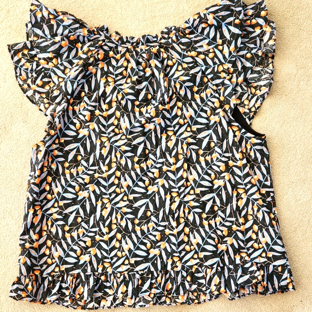 Sugarless Boutique Sleeveless top size XL